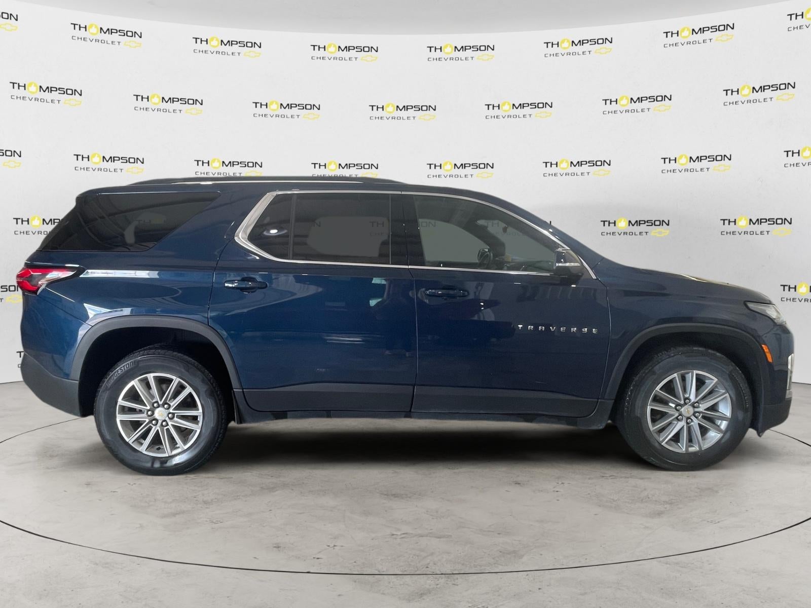 2023 Chevrolet Traverse LT Cloth