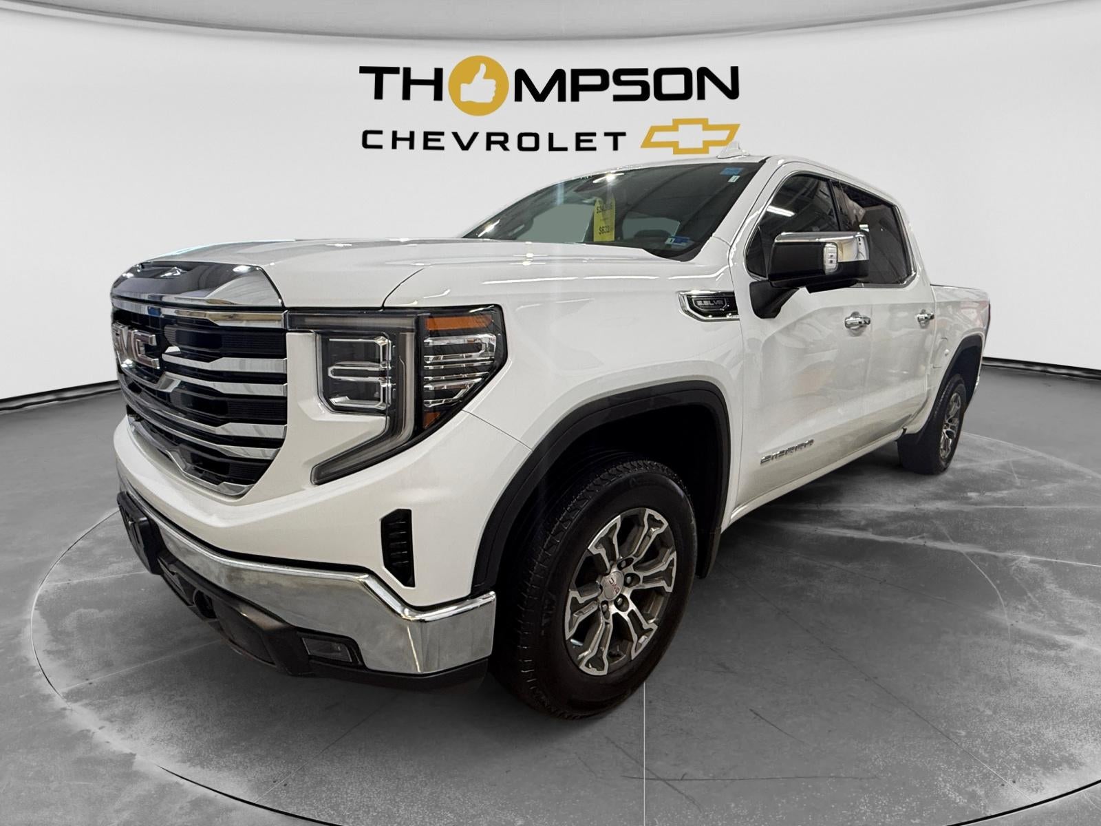 2025 GMC Sierra 1500 SLT