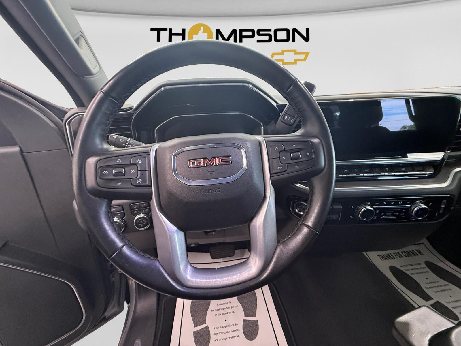 2025 GMC Sierra 1500 SLT