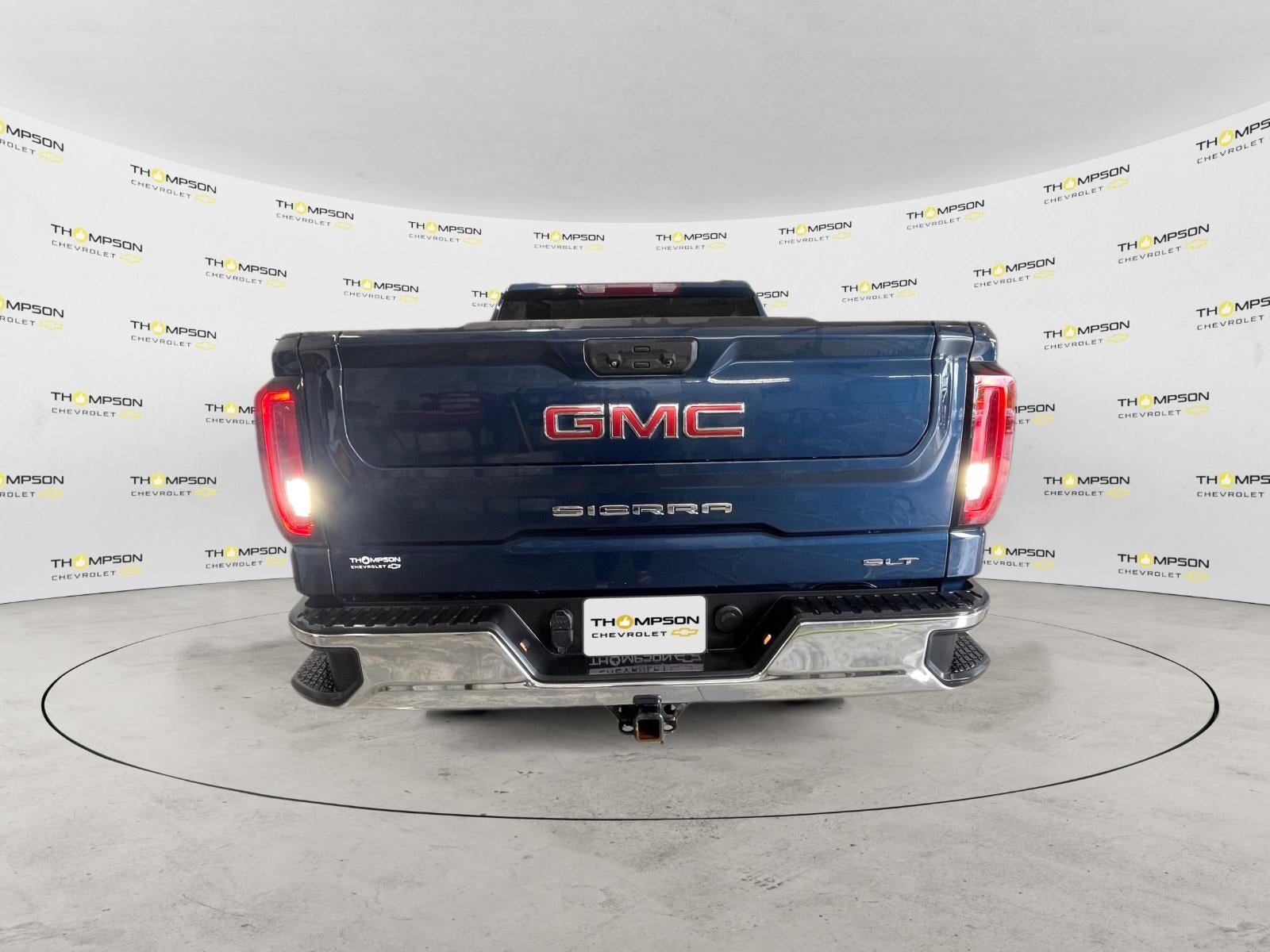 2022 GMC Sierra 1500 SLT