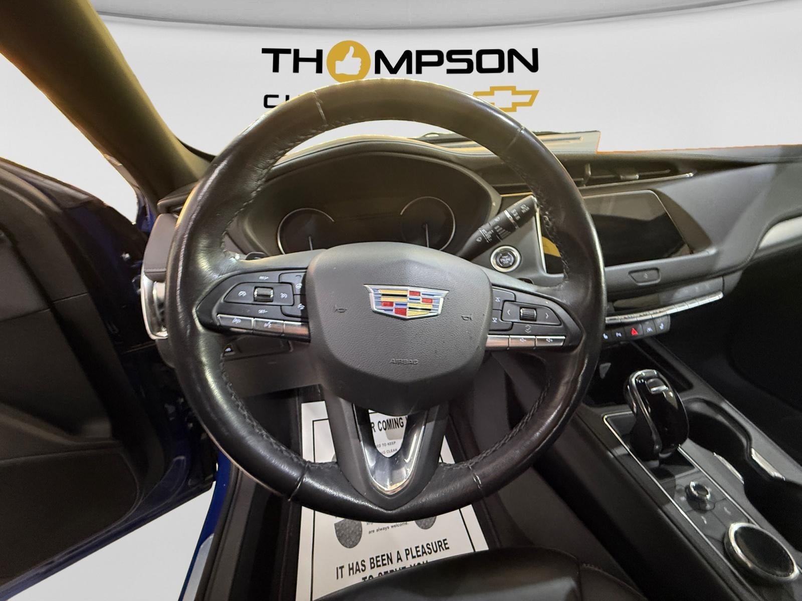 2023 Cadillac XT4 FWD Premium Luxury
