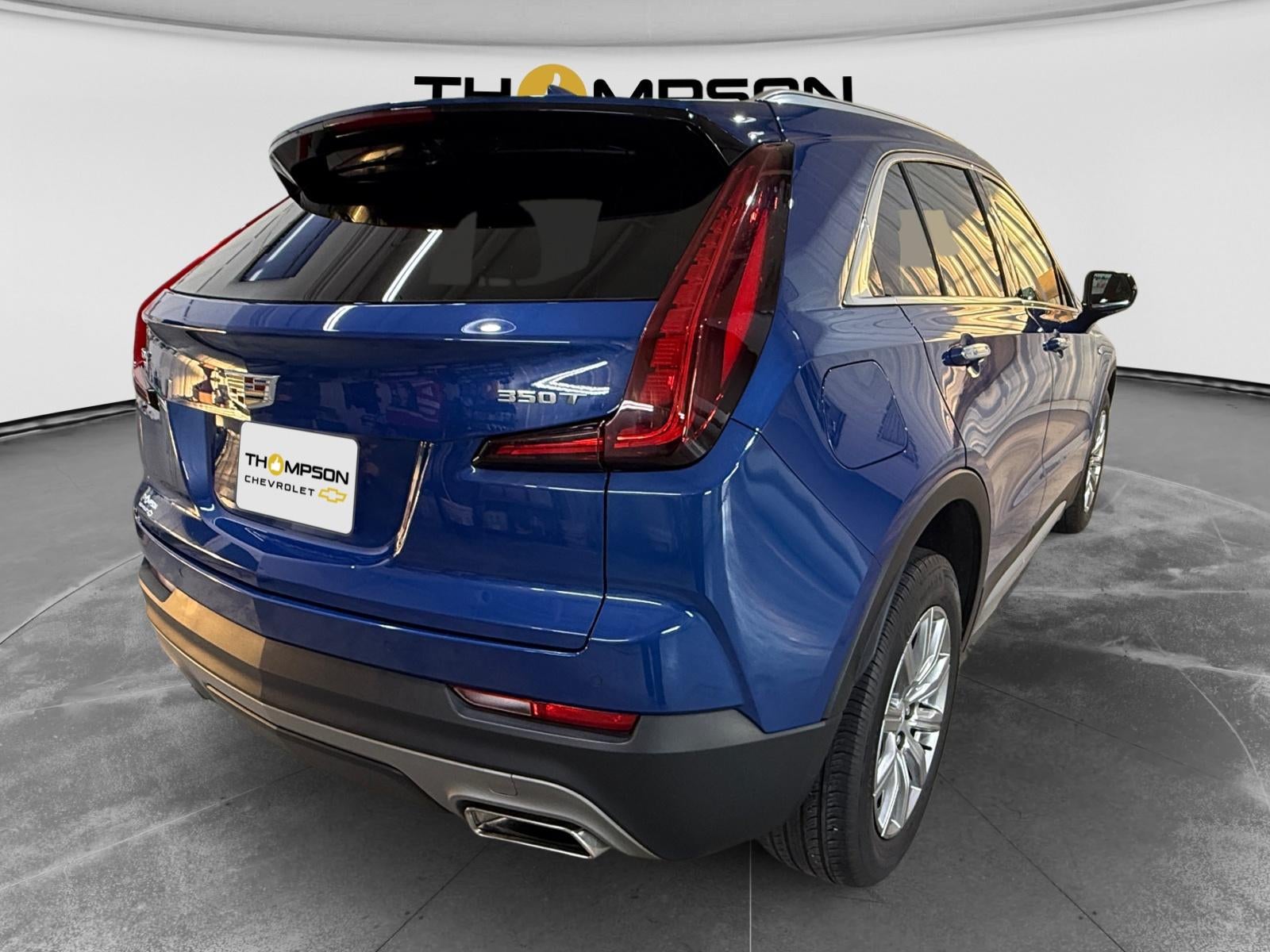 2023 Cadillac XT4 FWD Premium Luxury