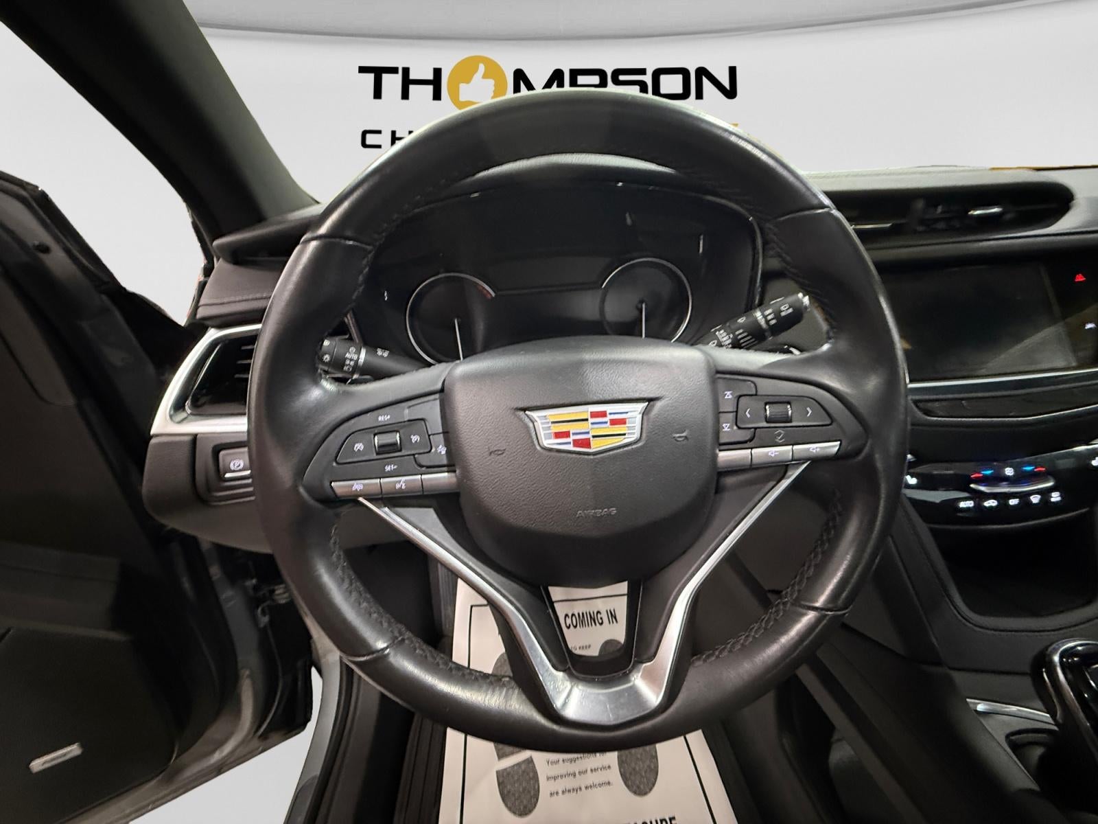 2024 Cadillac XT6 Luxury