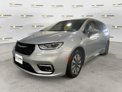 2023 Chrysler Pacifica Hybrid Limited