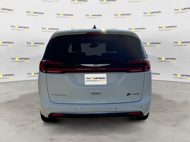 2023 Chrysler Pacifica Hybrid Limited